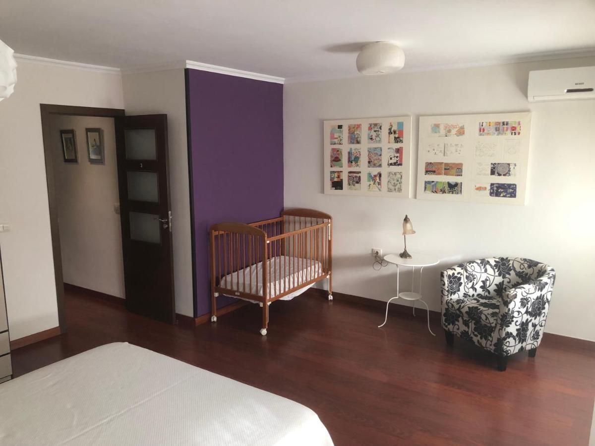 Apartamento Acueducto, Tres Dormitorios Y Parking Gratis Merida Exterior photo